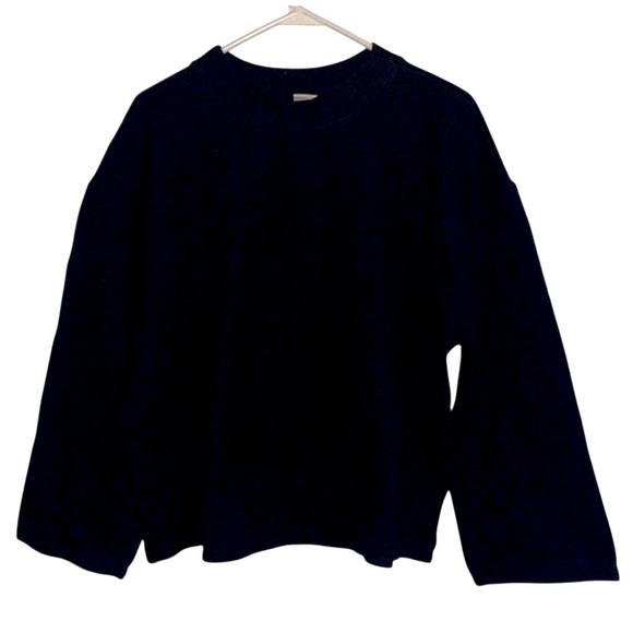 🌹A NEW DAY WIDE SLEEVE SWEATSHIRT - Picture 1 of 5